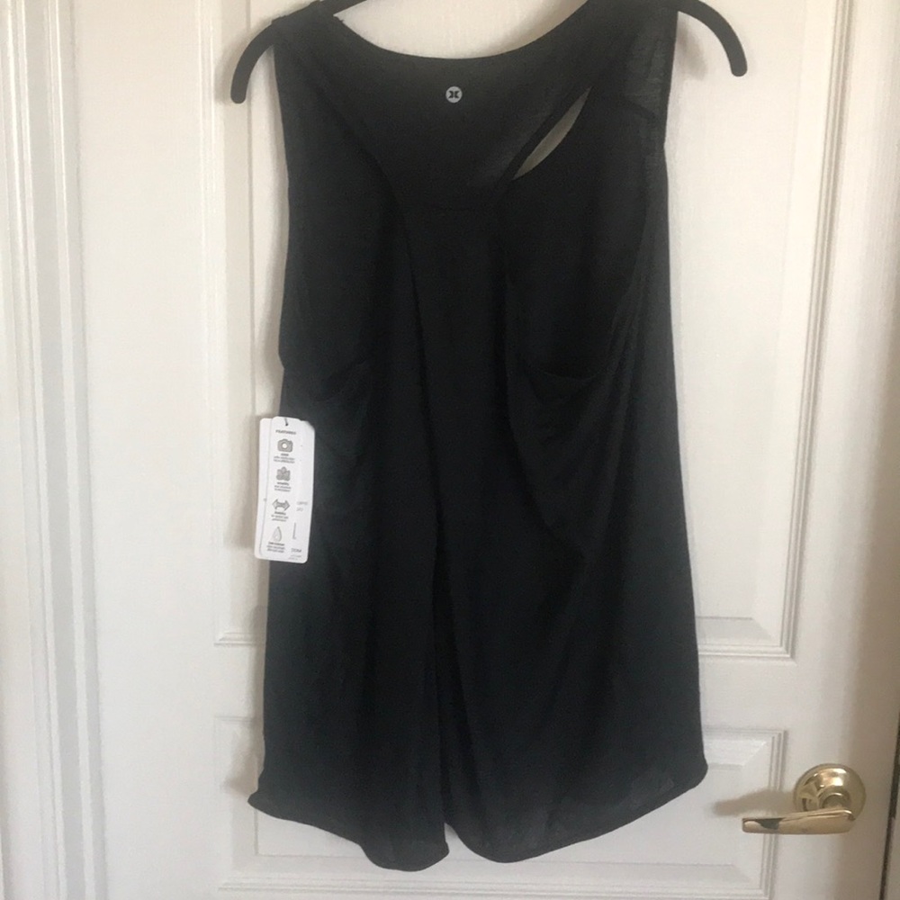 Workout shirt. Razor back tee - Picture 2 of 2